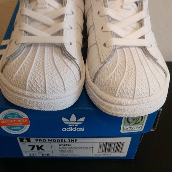 🛑Sold White HT Adidas, Little Kids, NWT, Sz 7 - Picture 8 of 8